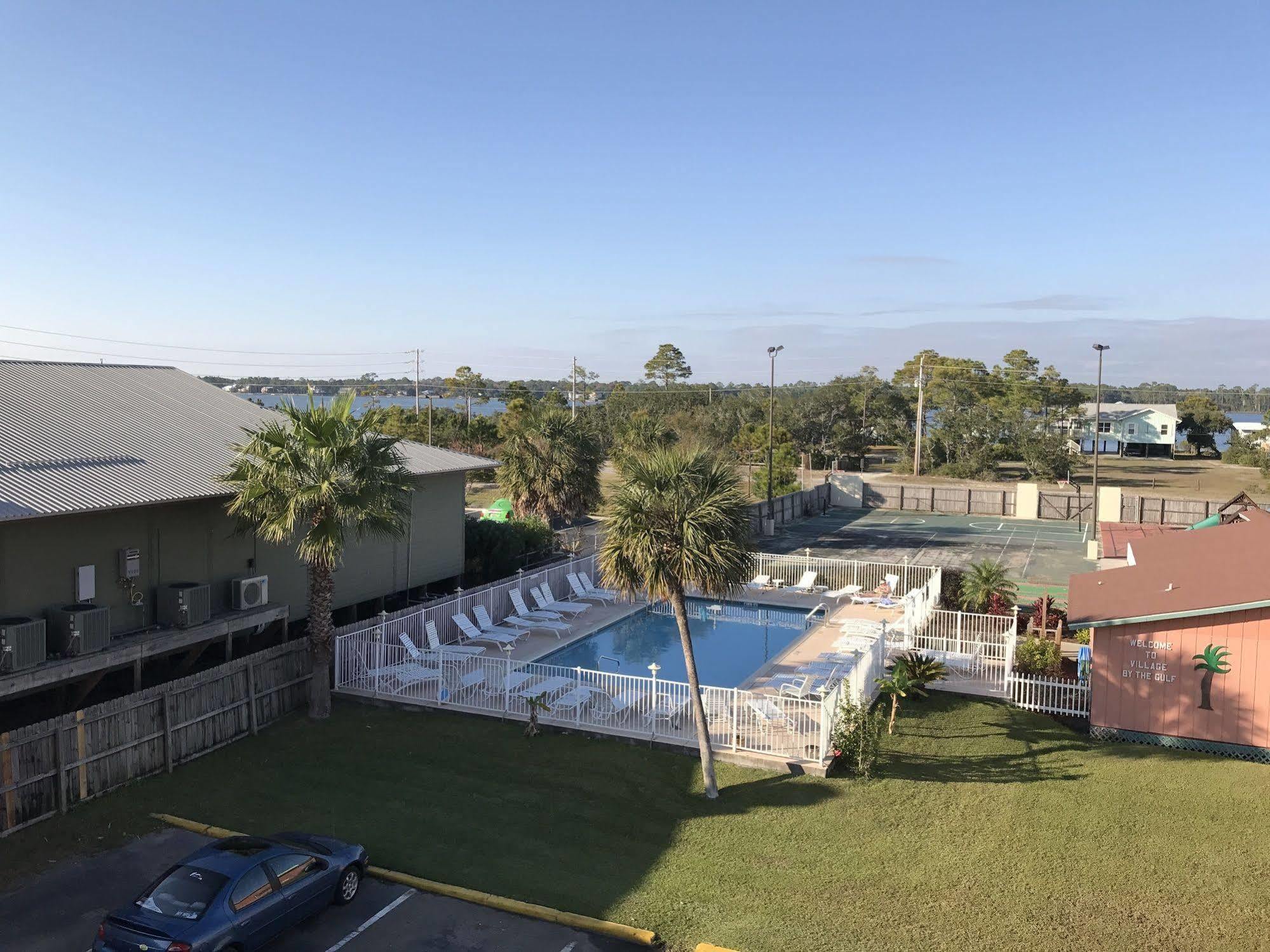 Village By The Gulf Gulf Shores Exterior photo