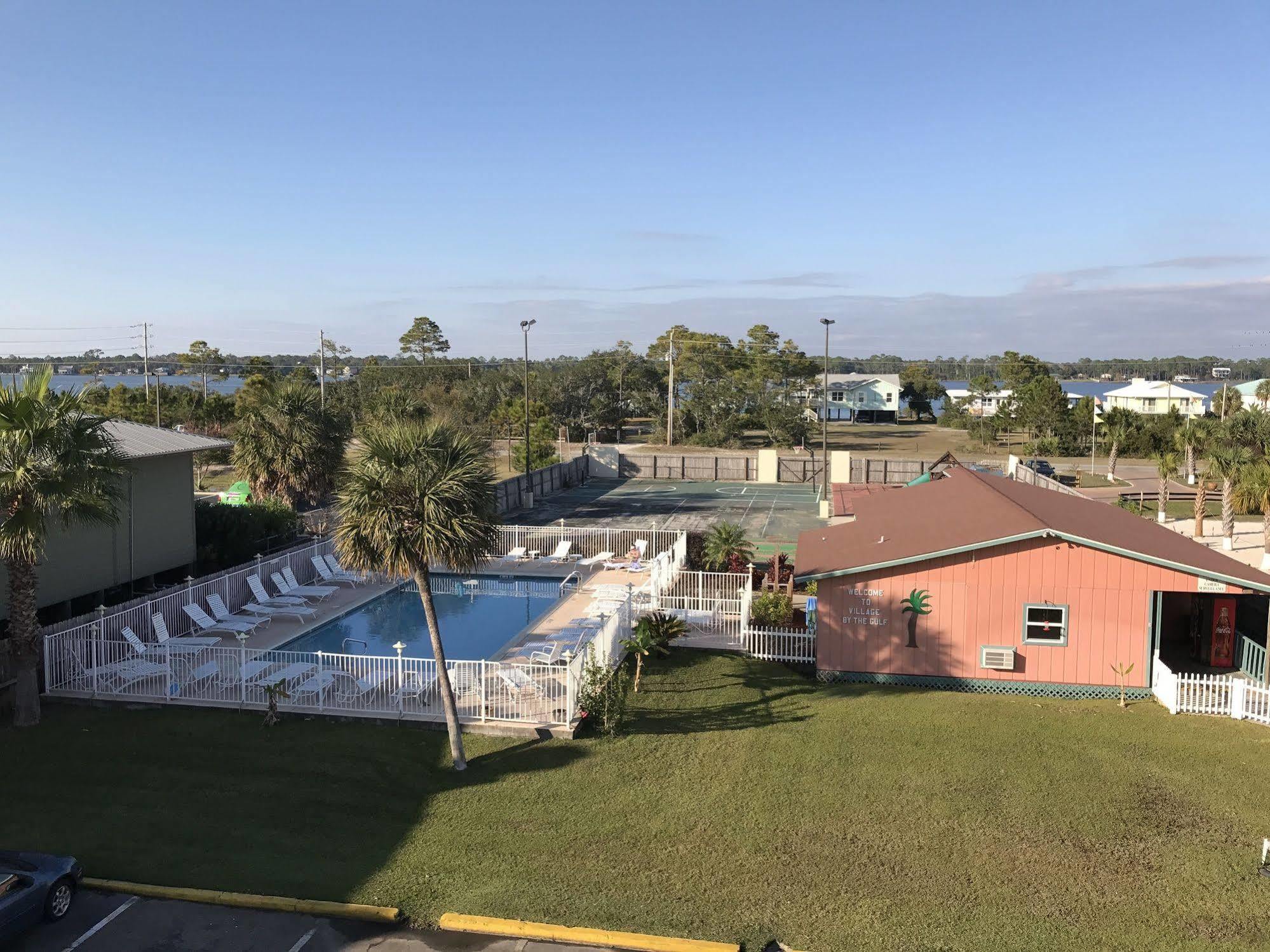 Village By The Gulf Gulf Shores Exterior photo