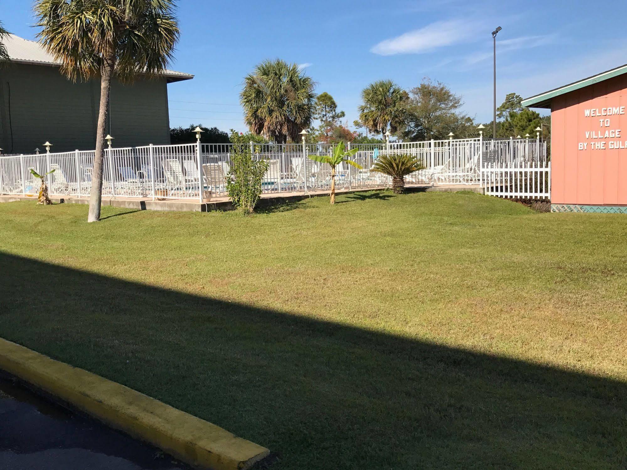 Village By The Gulf Gulf Shores Exterior photo